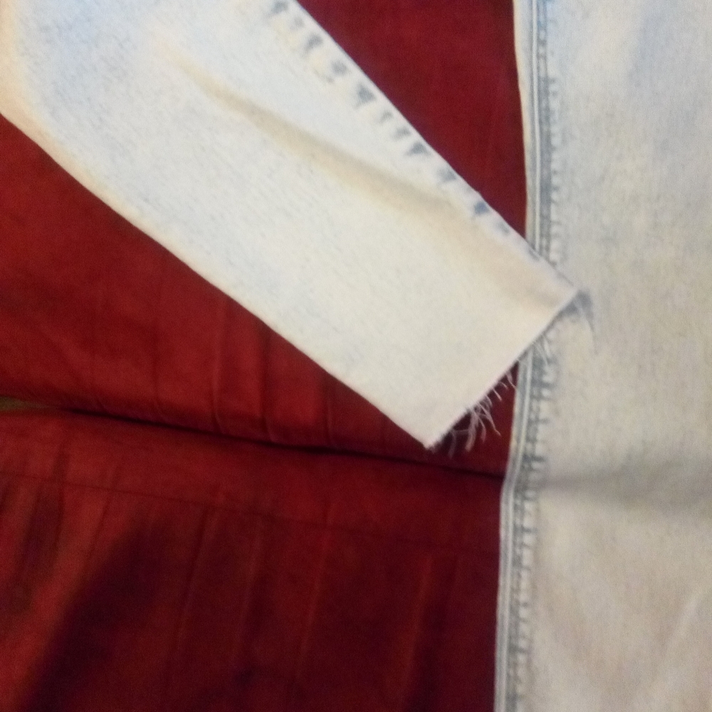 Jeans - Picture 4 of 4